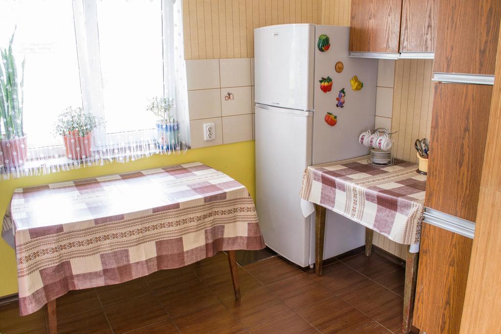 Guest House Cherepaha Камианец-Подилский Екстериор снимка