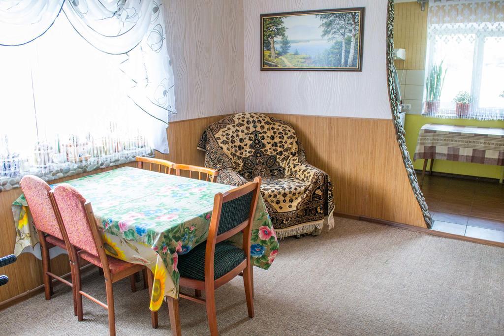 Guest House Cherepaha Камианец-Подилский Екстериор снимка